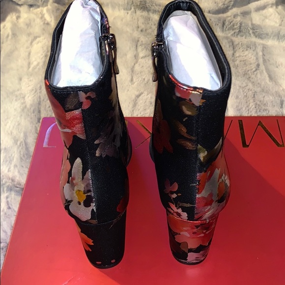 Black & Red Metallic Floral Ankle Sock Boots - Picture 6 of 8